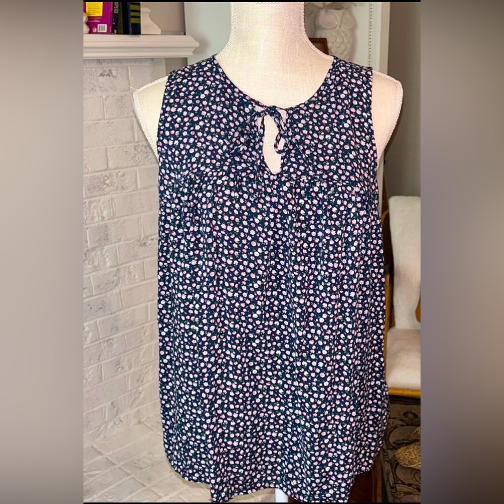 Gap Navy Blue Floral Sleeveless Blouse